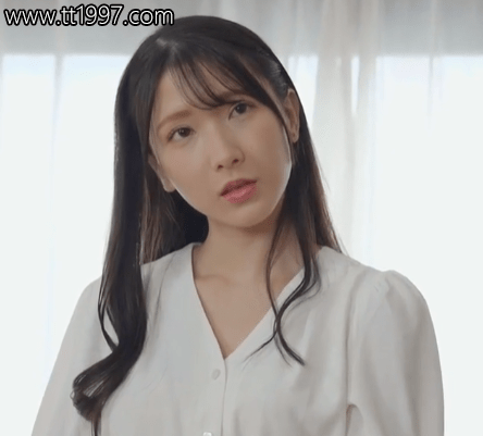 由宫西光(Miyanishi Hikaru,宮西ひかる)助力公公的深情一吻：番号ADN-638